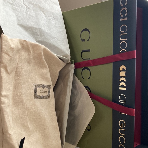 Gucci original in the box size 13 men used once it s comfortable but not his - Picture 3 of 3